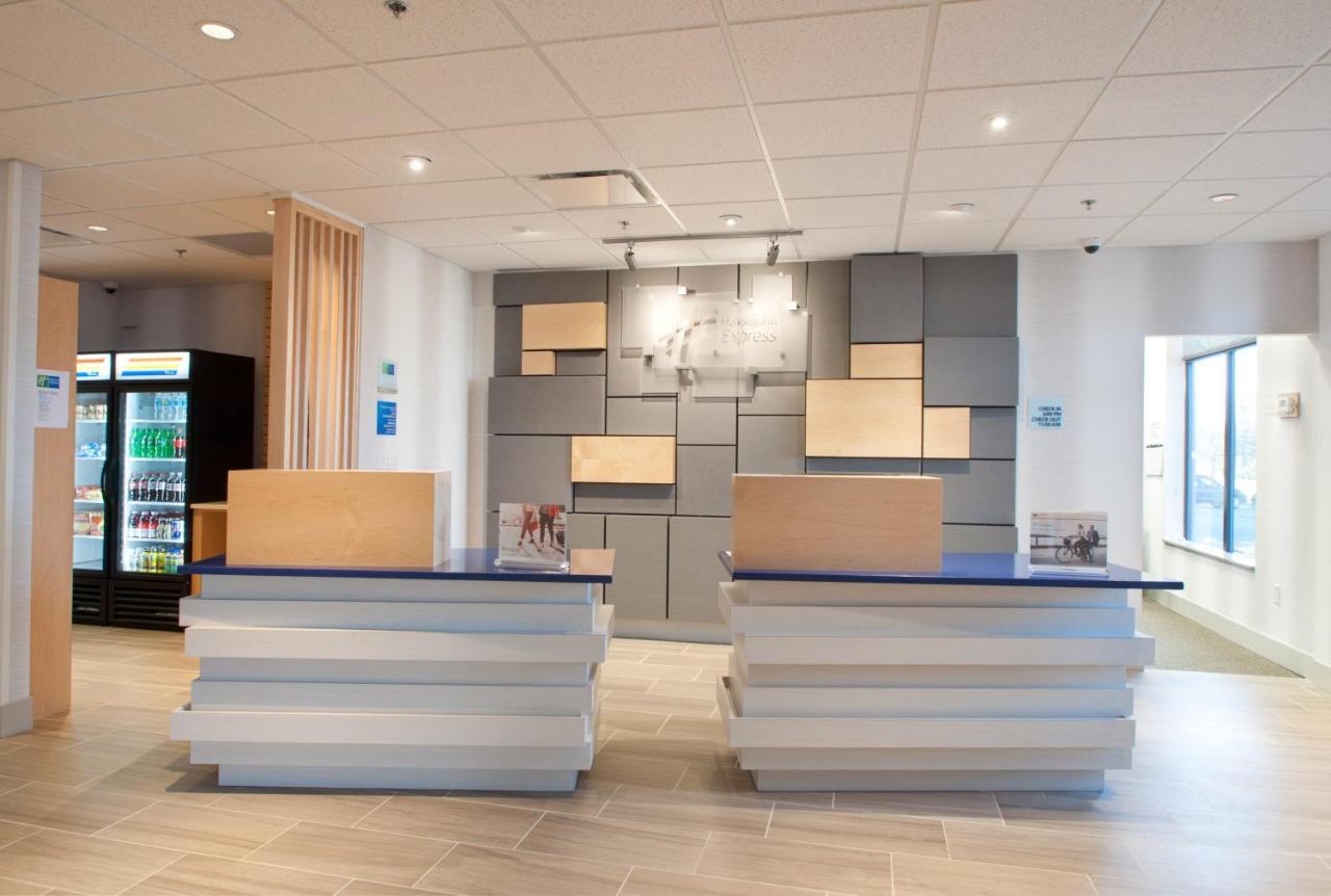 Holiday Inn Express Quantico - Stafford By Ihg Luaran gambar